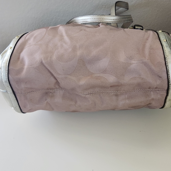 Coach Alexandra Signature Jacquard Tote - Picture 12 of 14